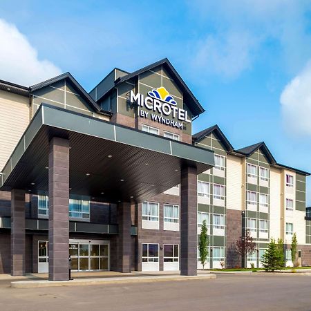 Microtel Inn & Suites By Wyndham Red Deer Exteriér fotografie